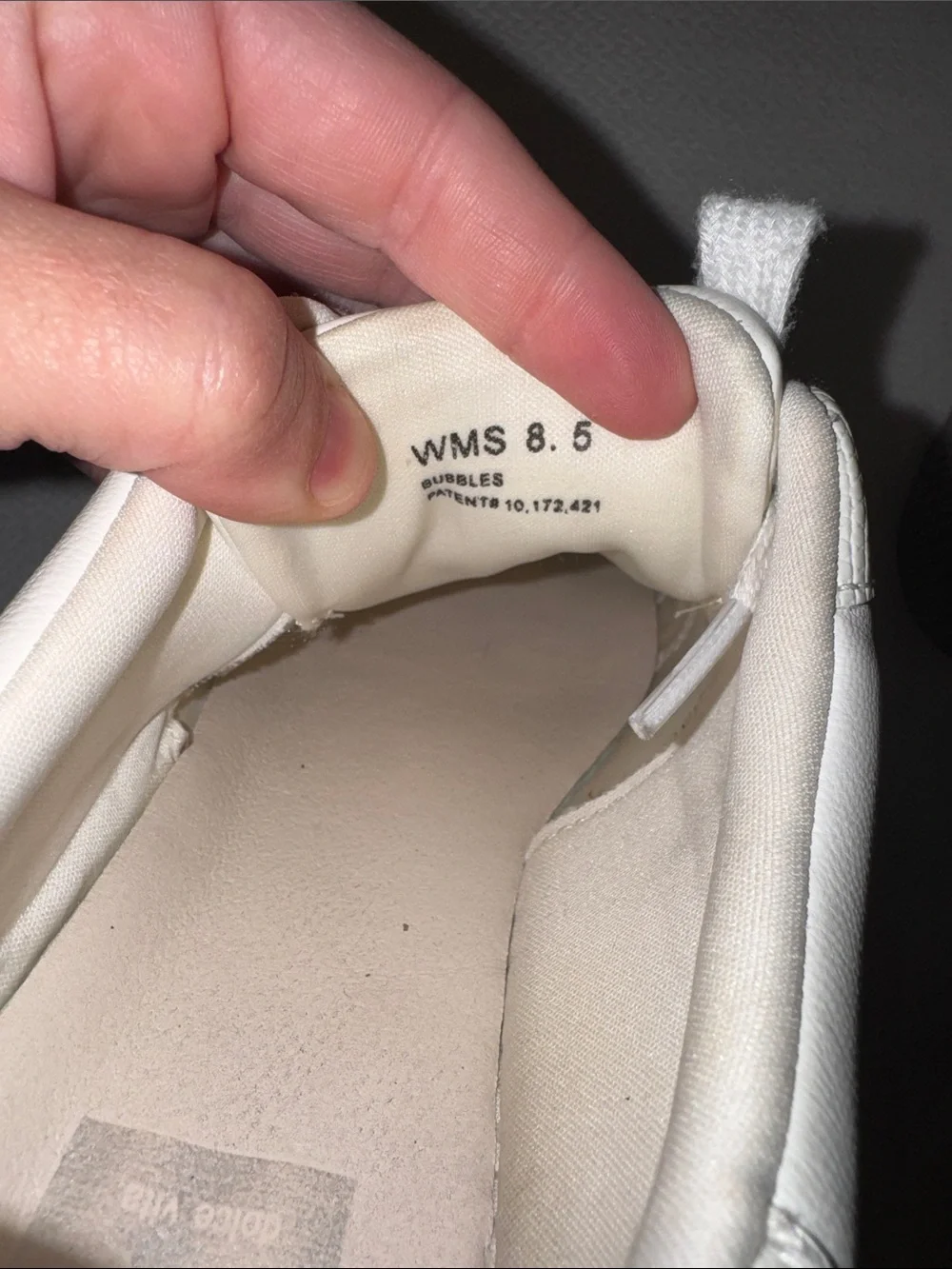 DV by Dolce Vita Bubbles Platform White Leather Low-Top Sneakers Size 8.5